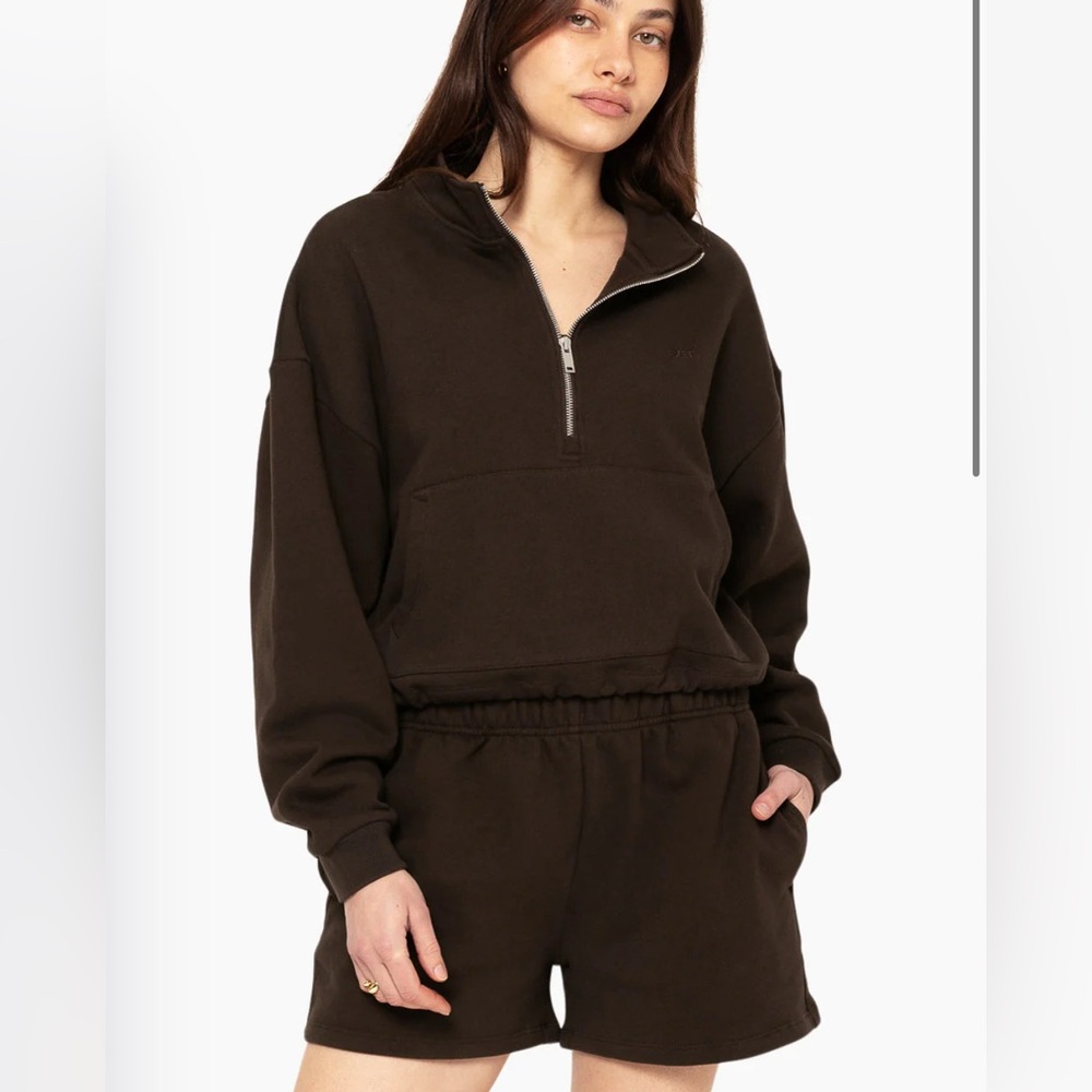 NWT Set Active Heavyweight Sweats Half Zip in Espresso Size Small Oversized $148